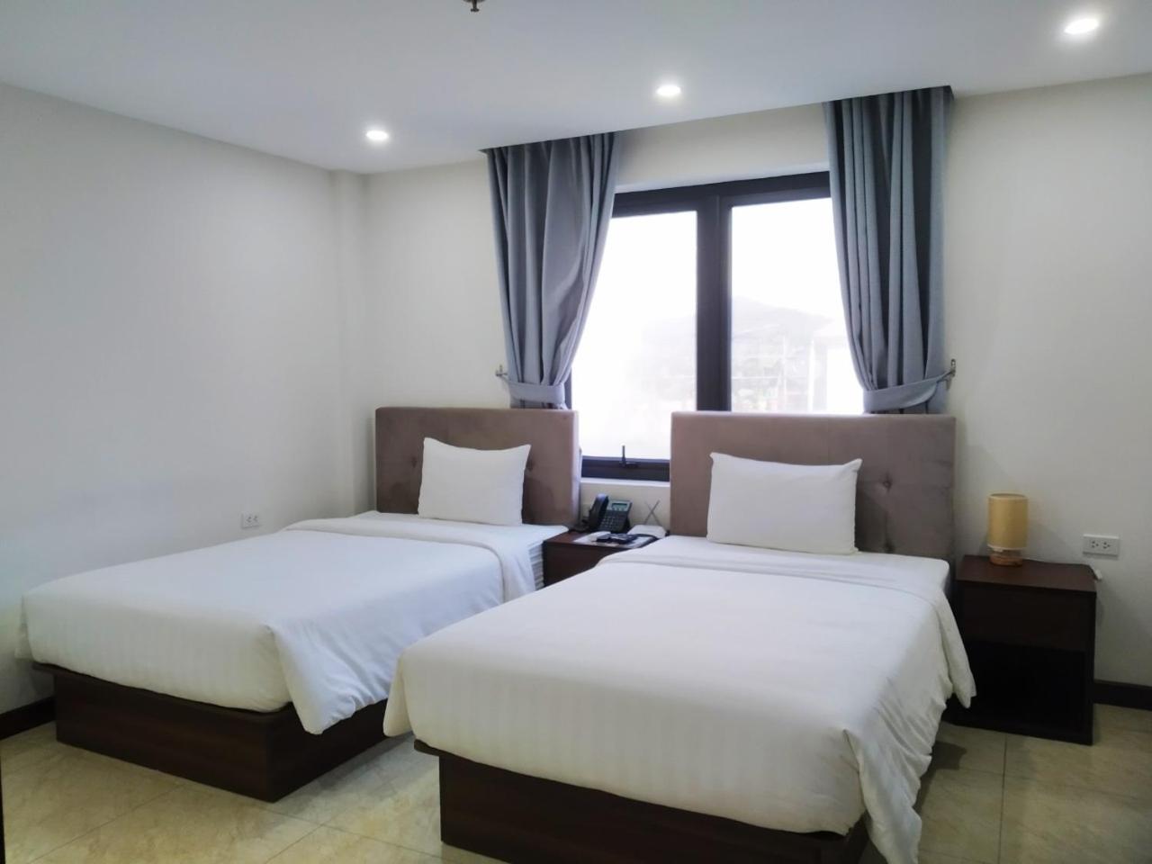 K Business 1 Hotel My Dinh 미딩 Hanoi Esterno foto