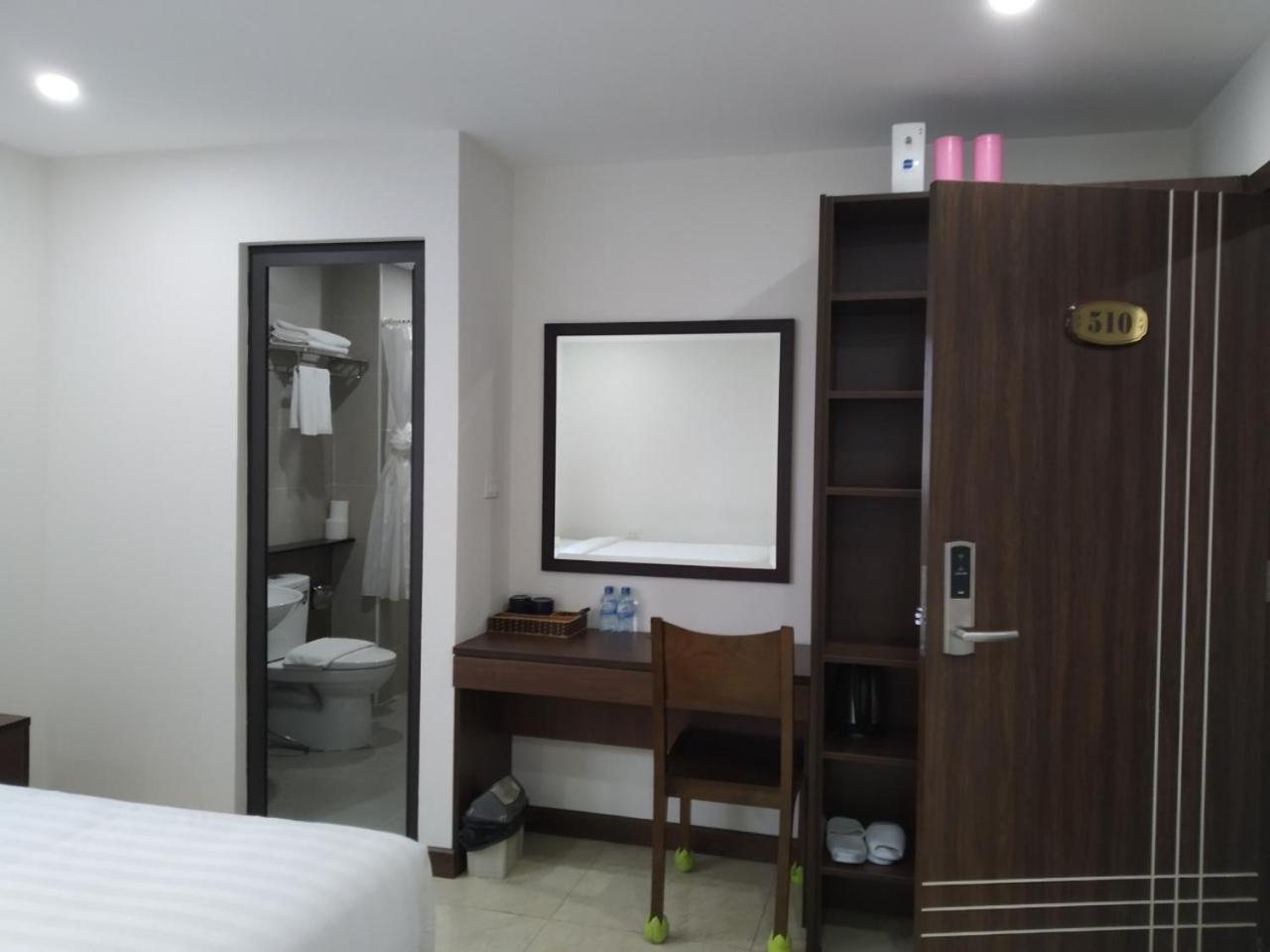 K Business 1 Hotel My Dinh 미딩 Hanoi Esterno foto