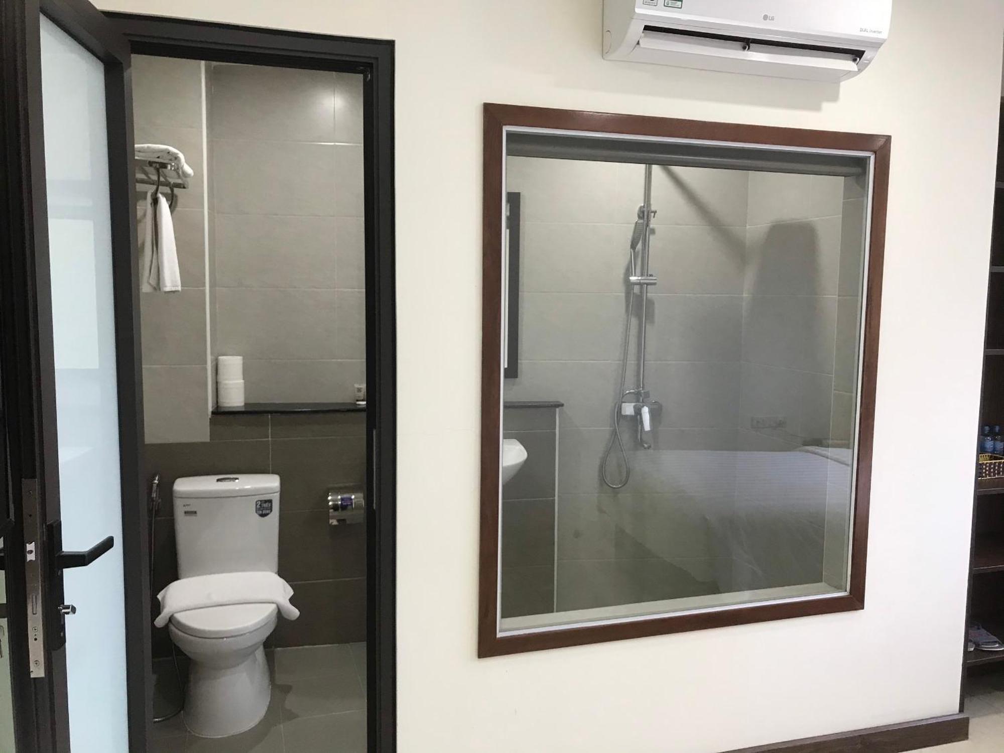 K Business 1 Hotel My Dinh 미딩 Hanoi Esterno foto
